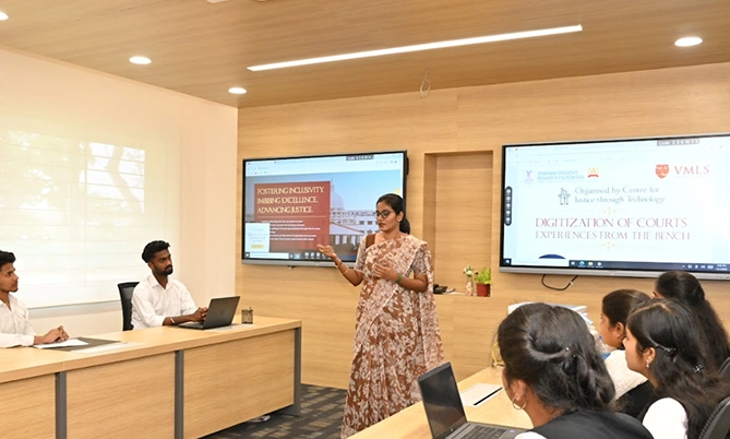 LL.M. classroom at VMLS